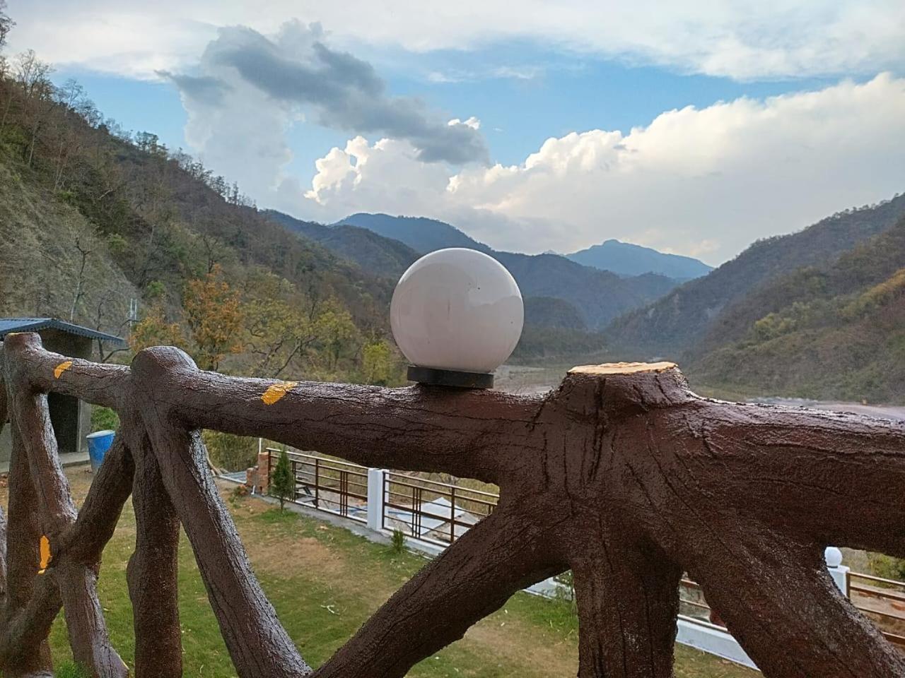 Sparkle Hotel Nanda Rishīkesh Dış mekan fotoğraf